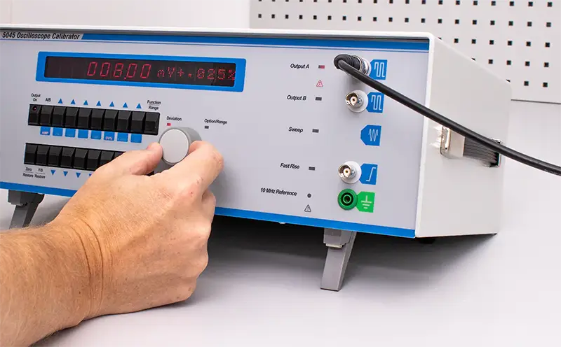 5045 scope calibrator operation