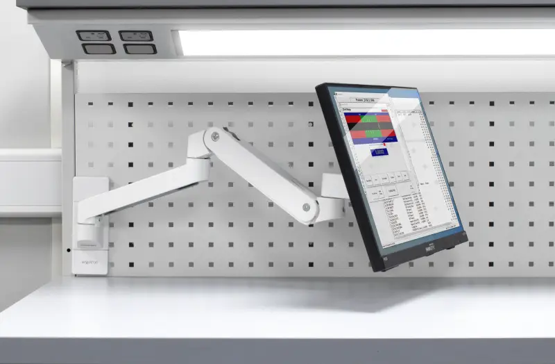 Accesorios para el panel perforado de CalBench