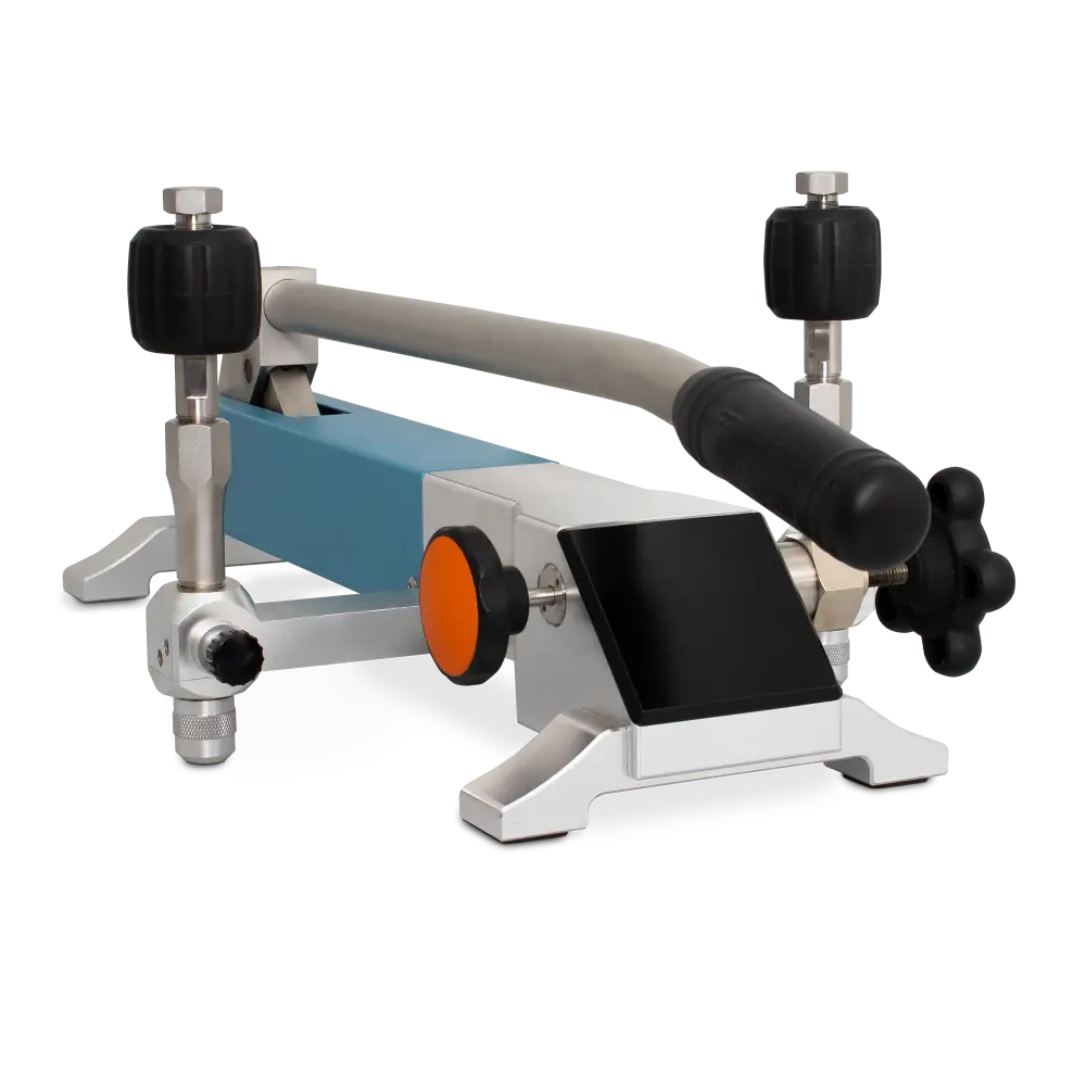 7194 and 7194A High Range Pneumatic Calibration Pumps