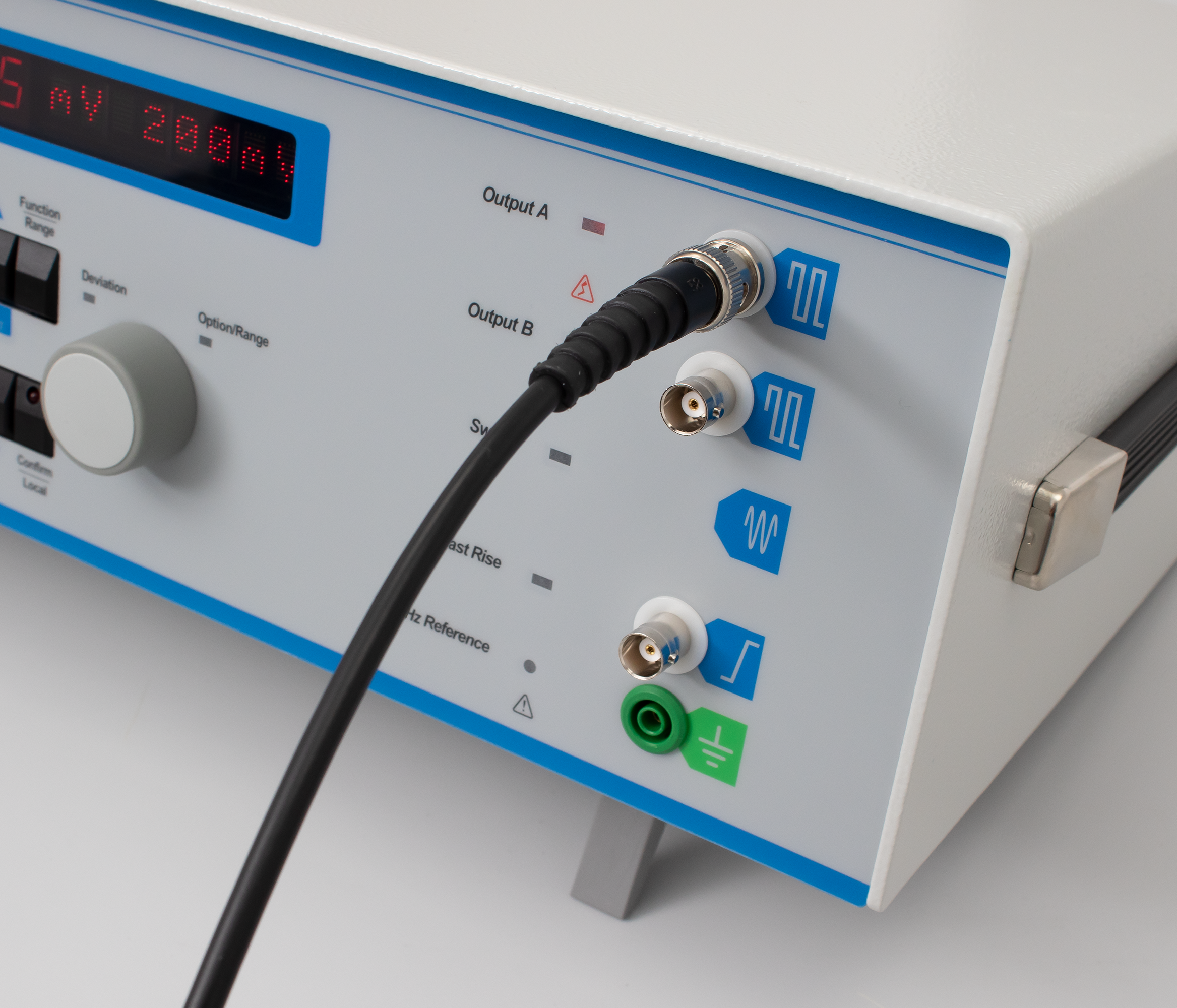 5045 Calibrador de osciloscopio | Time Electronics